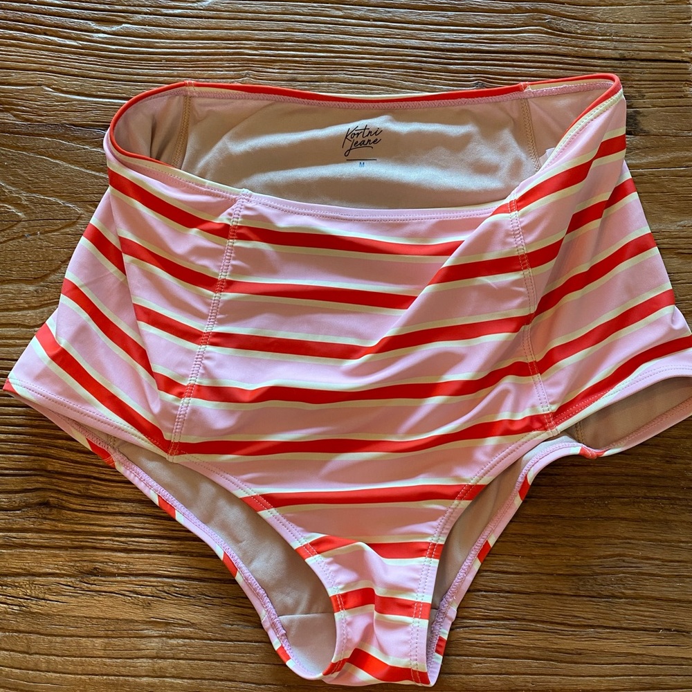 Kortni Jeane Medium Bottoms EUC